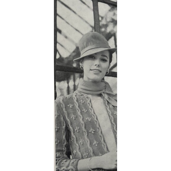 Vintage 1950's Knitted Pattern Stitch PARIS METRO Chanel Jacket 12-14-16 Sweater - Picture 1 of 1